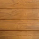 18x185 STS4P Lämpökäsitelty Radiatamänty L=2,4m (1,23m2/pkt, 4kpl/pkt)